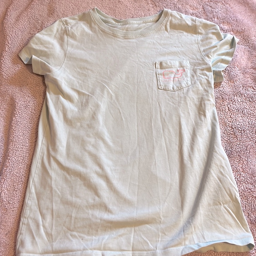 Blue vineyard vines shirt with pocket and pink logo on front and back